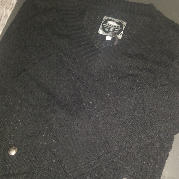 5 for $25 Woven Pullover M - Picture 8 of 8